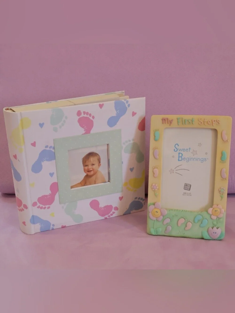 Vintage Pastel Baby Footprints Photo Album & 3D Ceramic Frame Bundle Unused/New